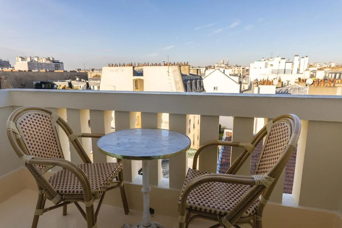 Two Rooms With View Near Canal Paris